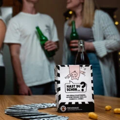 Trendhaus 955975 PARTY Lustiges Kartenspiel "Hast Du Schon ...?" 100-teilig 10 Trendhaus 955975 PARTY Lustiges Kartenspiel "Hast Du Schon ...?" 100-teilig -Bester Spielzeug Geschäft 955975 f SILVESTER Spiel Hast du schon