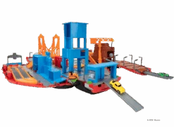 JAZWARES MicroMachines Super-Van-City Riesige Spielstadt Inkl. 3 Fahrzeuge Ca. 60x60 Cm 8 JAZWARES MicroMachines Super-Van-City Riesige Spielstadt Inkl. 3 Fahrzeuge Ca. 60x60 Cm -Bester Spielzeug Geschäft SuperVanCity MMW0042 MMW Playset kk